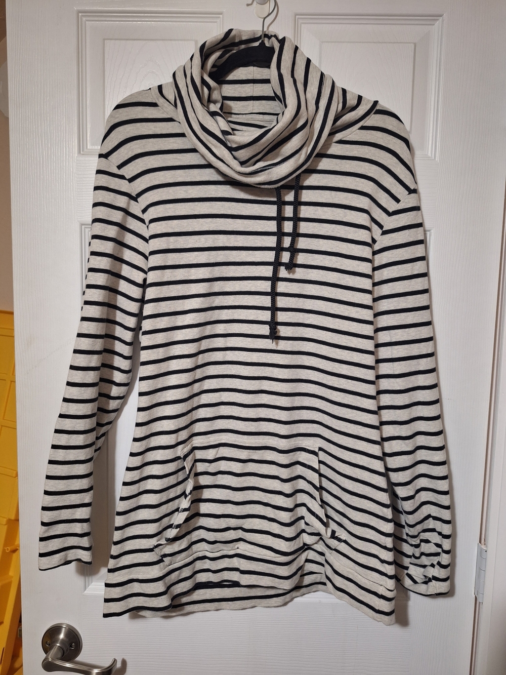 Cowl Neck Striped Pullover Hoodie - Cream & Black Slim Fit Size xxl
